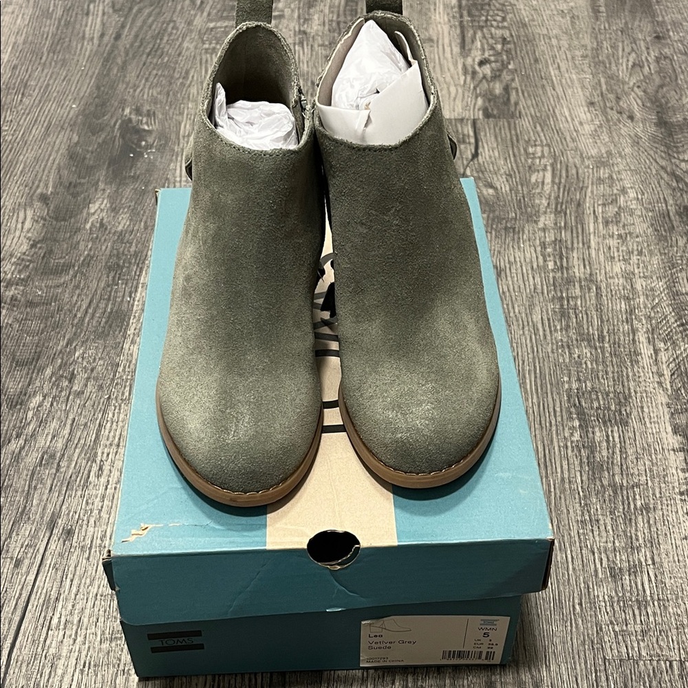 TOMS Olive and Brown Ankle Boots